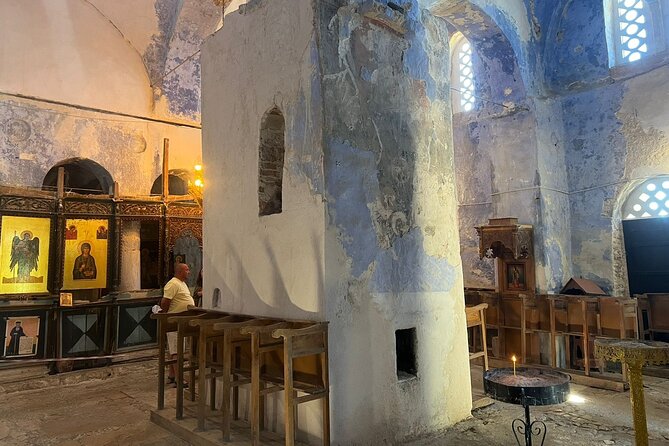 1-Day Tour in Blue Eye, Monastery, Gjirokaster and Lekursi Castle - Small details that make the day easier