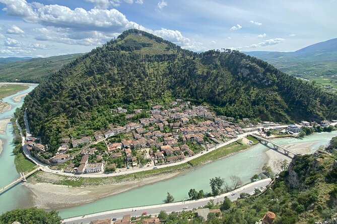 Berat city UNESCO tour, the Castle & Belshi lake- From Tirana - Free time for lunch and a second look at Berat