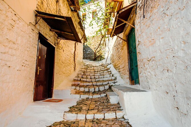 Berat - History and Medieval Art - Private tour from Tirana - Walking through Berat’s Ottoman quarter