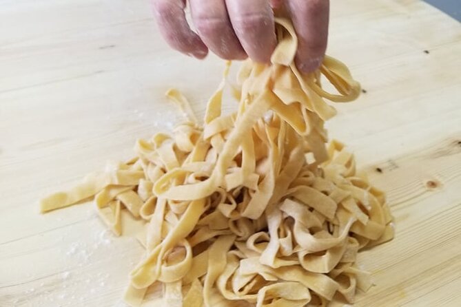 Cooking Class - Hasude Brings the Class to a Sweet Finish