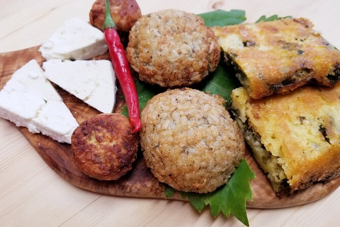 Cooking Class - Mountain Spices, Tea, and Family Tradition