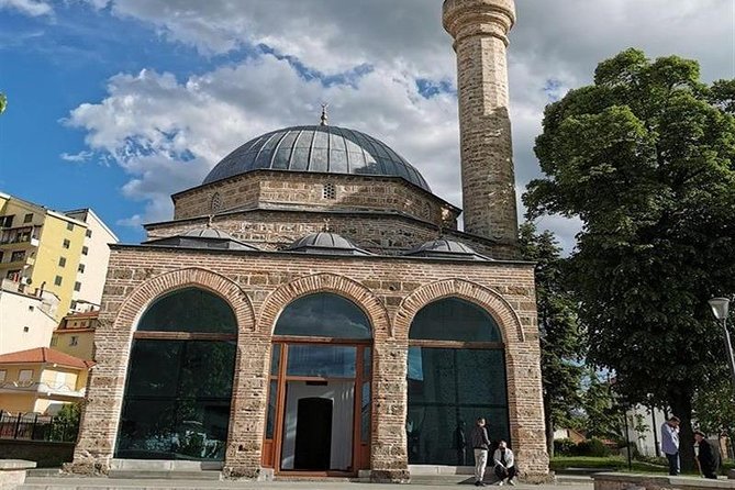 Daytrip to Korce "Little Paris" & Pogradec in Lake Ohrid - Inside the Museum of Medieval Art