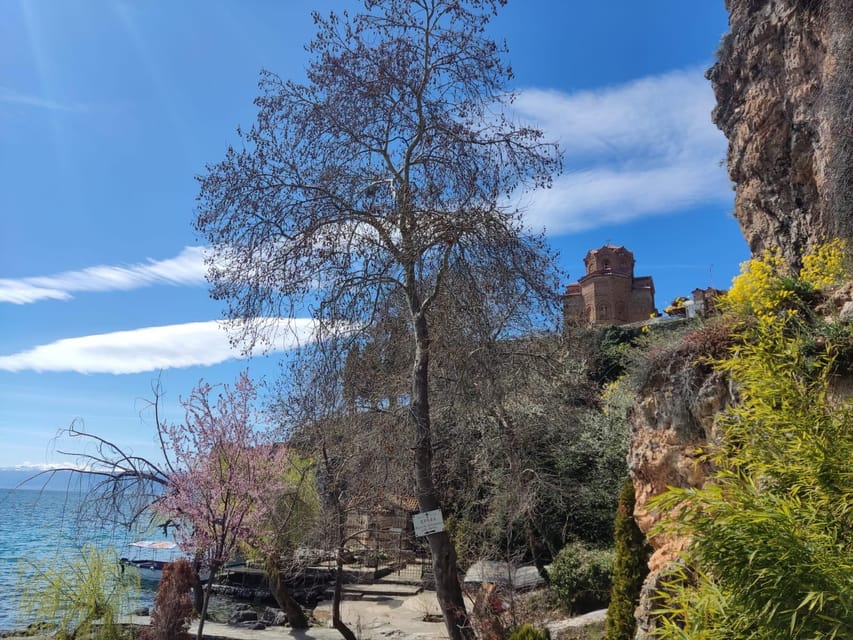 N. Macedonia &Kosovo; Semi – Private Tour; Tour Leader & Car - Key points at a glance