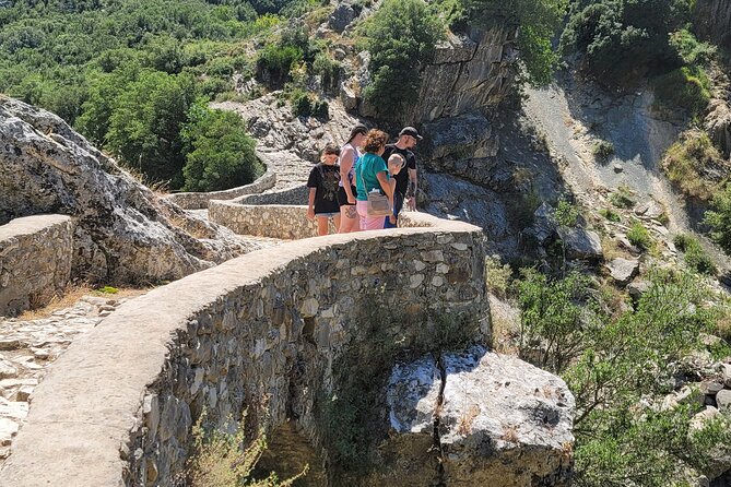 Outdoor Experience in Amantia Archeological Park & Brataj Bidge - Amantia Archaeological Park in Vajzë