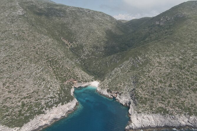 Private 6 H Boat Dafina Bay & Bear's Bay - Why the western side of Karaburun is the main event