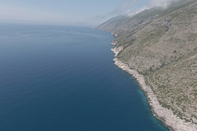 Private 6 H Boat Dafina Bay & Bear's Bay - What the $591.74 group price buys you