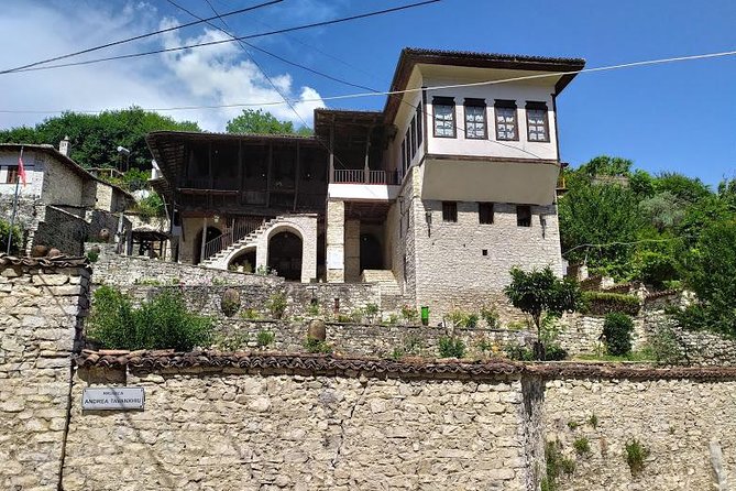 Private Day Tour of Berat and Durres from Tirana - Choosing lunch and local advice with your guide
