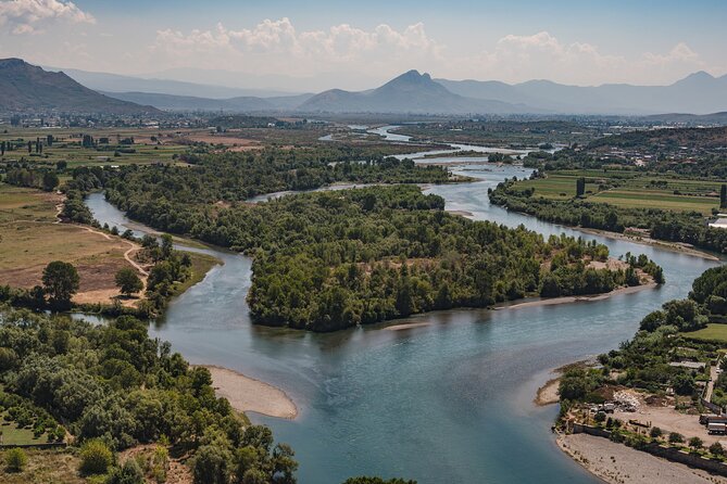 Shkodra from Tirana: Day Tour of castle, city & Skadar Lake - Reaching Skadar Lake and the northern views