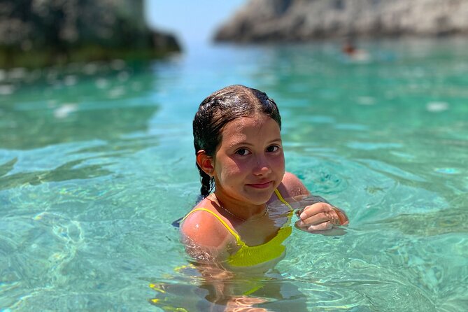 Speed Boat Tour to National Park and Grama Bay - The Blue Cave at Llovizi