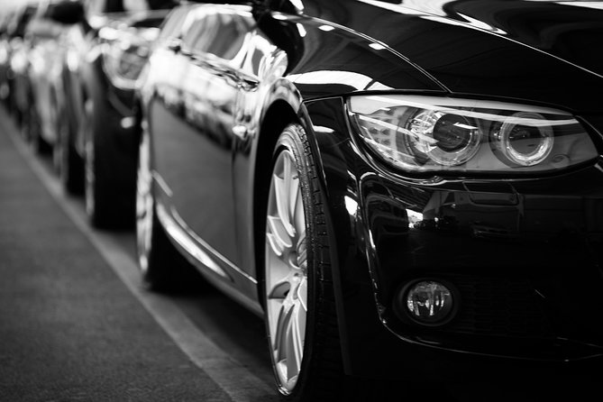 Tirana City Private Arrival or Departure Airport Transfer - The drive into Tirana and what 30 minutes really means