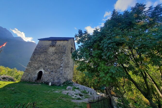 Tour of Komani, Valbona, Thethi, Blue Eye in three days - Grunasi Waterfall and the Blue Eye of Theth