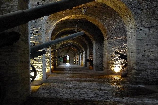 Visit the City of Gjirokastra - Who will get the most from this tour