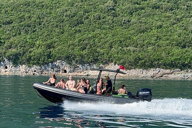 Vlore Haxhi Ali Cave Visit & Karaburun Peninsula Highlights - Entering Haxhi Ali Cave after a fast boat ride