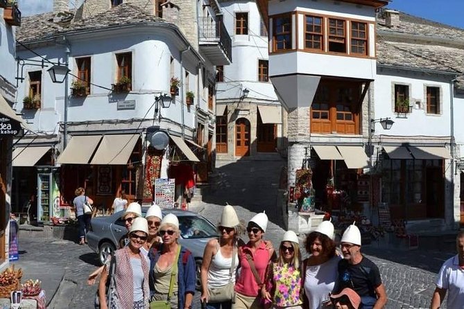 Walking Tour Baazar – The Argjiro Castle – Zekate house - Why this route works in Gjirokaster