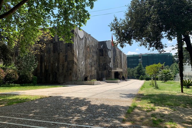 Walking Tour of Tirana - Et’hem Bej Mosque and the Clock Tower