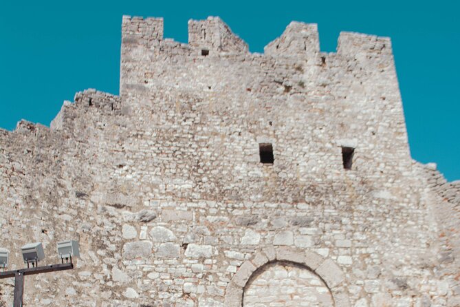 Wine Tasting day in Berat (Visit to the Berat Castle & Lunch included) - Starting at Castle Park Berat